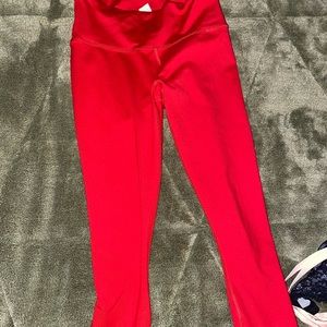 Fabletics red cropped wk out leggings size XS